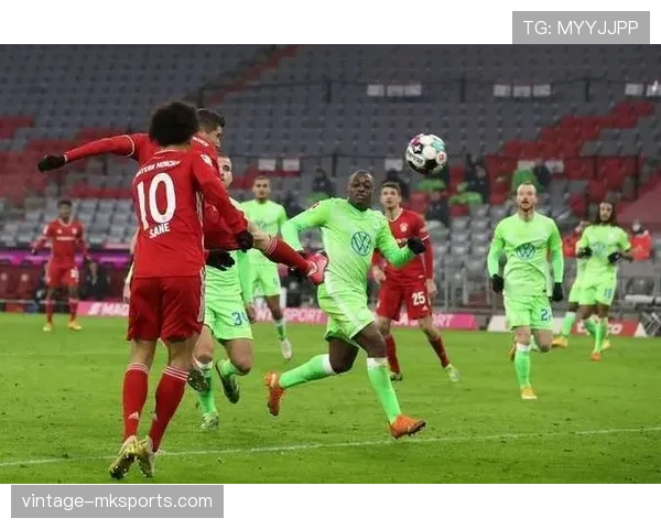 美因茨定位球战术发威，连场关键进球助球队强势反弹