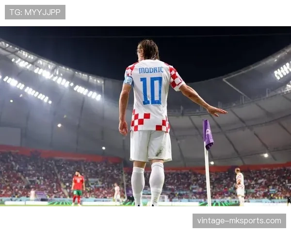 莫德里奇领衔克罗地亚状态回升，欧洲杯传奇之路再启程