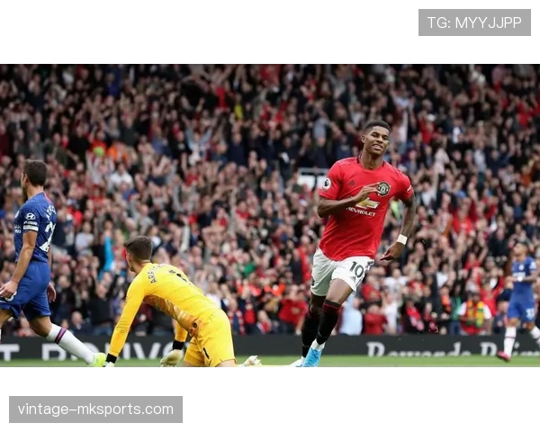 曼联边路打不开、中路受限，空间利用问题逐步反映对赛季表现造成影响